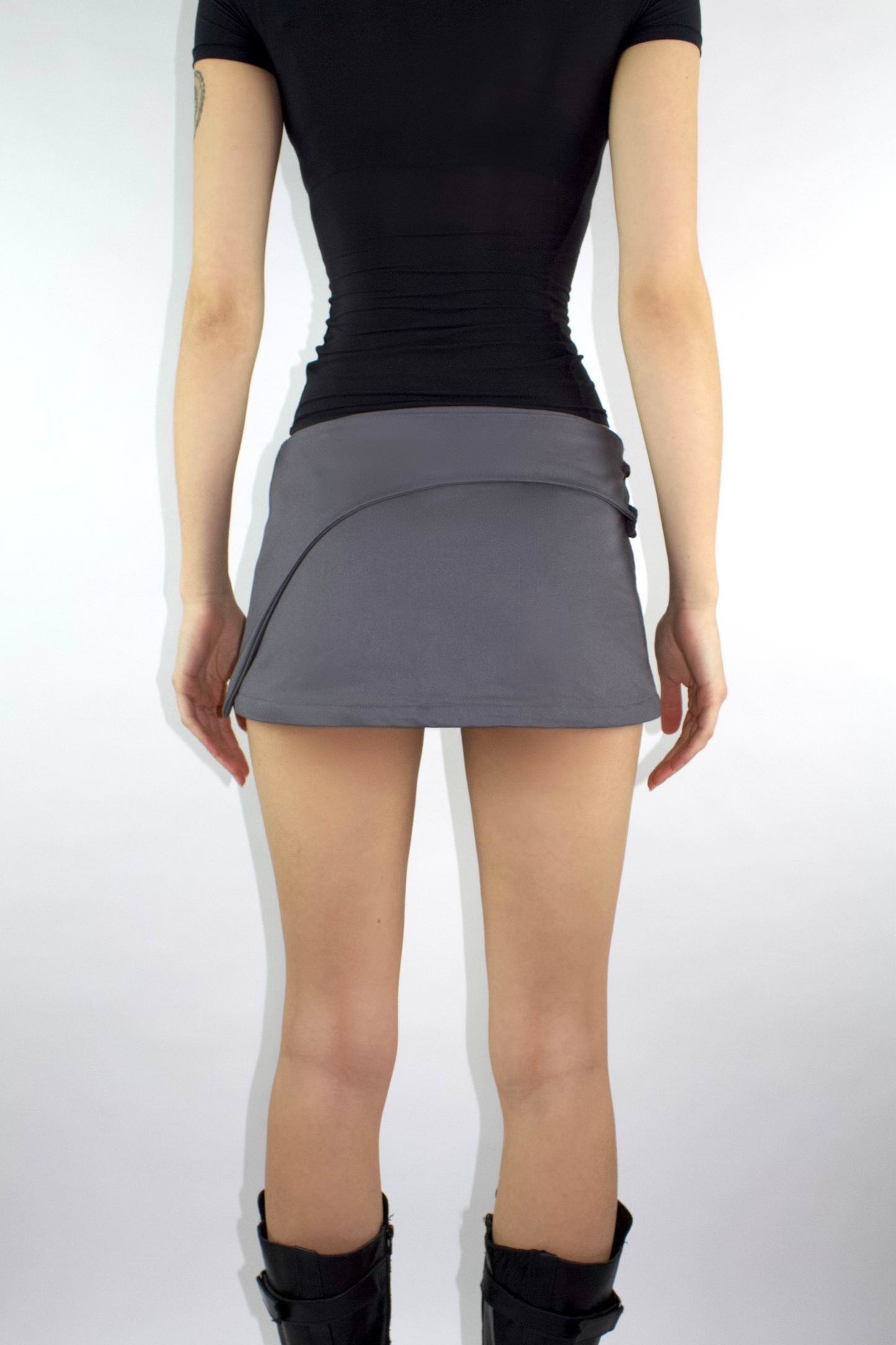 ALTER EGO Asymmetric Wide Chunky Belt with Stainless Steel Buttons image 2